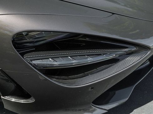 Used 2018 McLaren 720S Luxury RWD image 46
