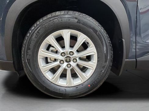 New 2026 Toyota Grand Highlander XLE image 35