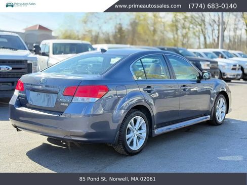 Used 2014 Subaru Legacy 2.5i Limited w/ Moonroof Package AWD/4WD image 8