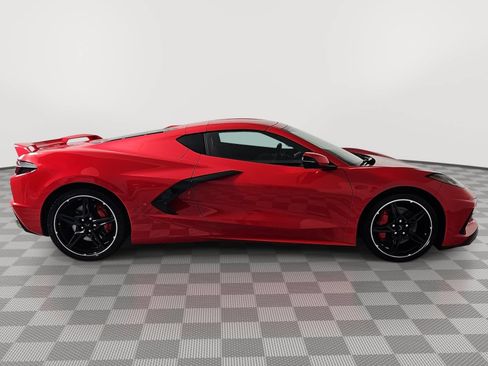 Used 2021 Chevrolet Corvette Stingray Premium Cpe w/ Z51 Performance Package RWD image 9