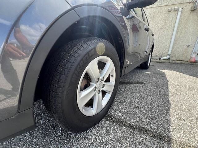 Used 2013 Toyota RAV4 XLE AWD/4WD image 23