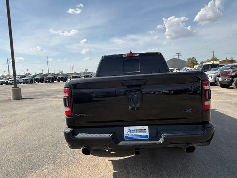 Used 2019 RAM 1500 Laramie AWD/4WD image 4