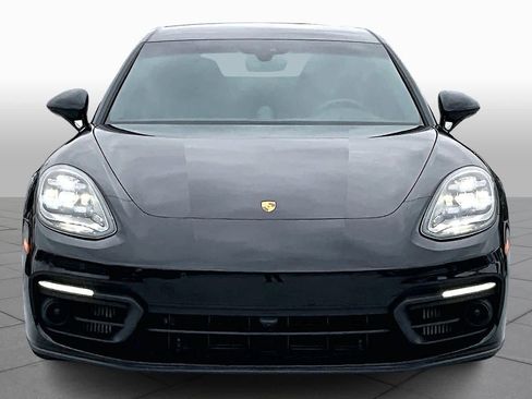 Used 2023 Porsche Panamera Platinum Edition image 3