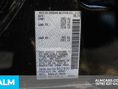 Used 2025 Nissan Altima 2.5 SV FWD image 37