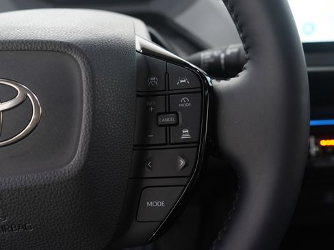 Used 2024 Toyota Prius Limited image 25