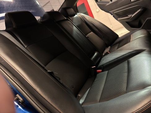 Used 2019 Nissan Altima 2.5 SR w/ SR Premium Package image 26