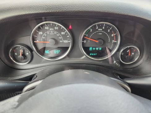 Used 2011 Jeep Wrangler Sport AWD/4WD image 19