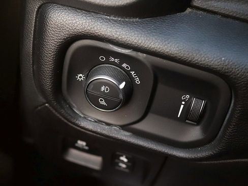 Used 2022 RAM 1500 Big Horn w/ Trailer Tow Group image 24