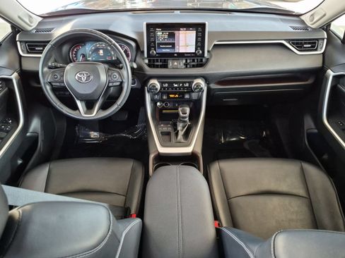 Used 2019 Toyota RAV4 Limited w/ Advanced Technology Package FWD image 24