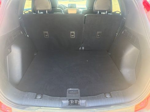 Used 2022 Ford Escape SEL FWD image 21