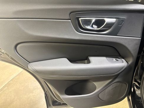 Certified 2026 Volvo XC60 B5 Plus AWD/4WD image 20