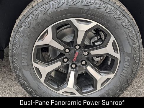 New 2026 GMC Yukon XL AT4 w/ AT4 Premium Package AWD/4WD image 11