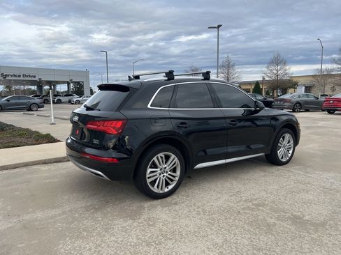 Used 2018 Audi Q5 2.0T Premium Plus w/ Premium Plus Package image 4