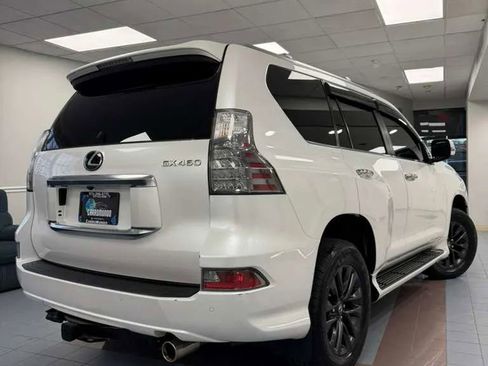 Used 2023 Lexus GX 460 Premium w/ Premium Package AWD/4WD image 6