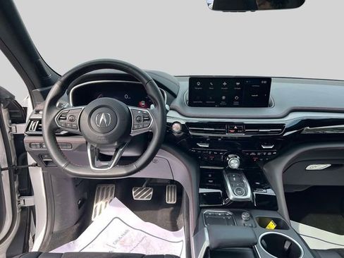 Used 2023 Acura MDX A-Spec image 11