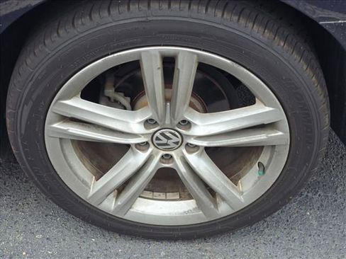 Used 2015 Volkswagen Passat TDI SE FWD image 18