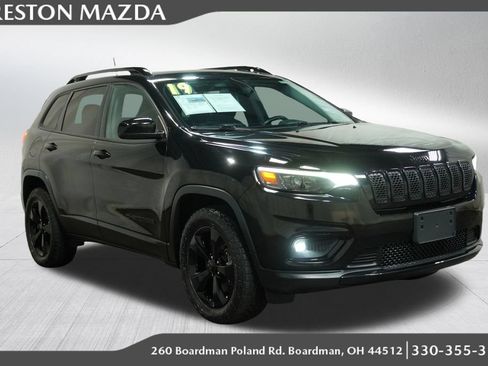 Used 2019 Jeep Cherokee Latitude Plus AWD/4WD image 1