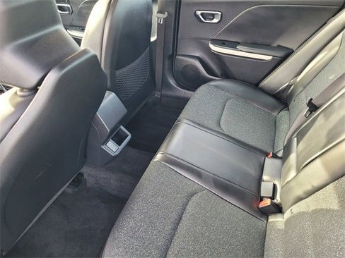 Used 2025 Kia K4 GT-Line image 10