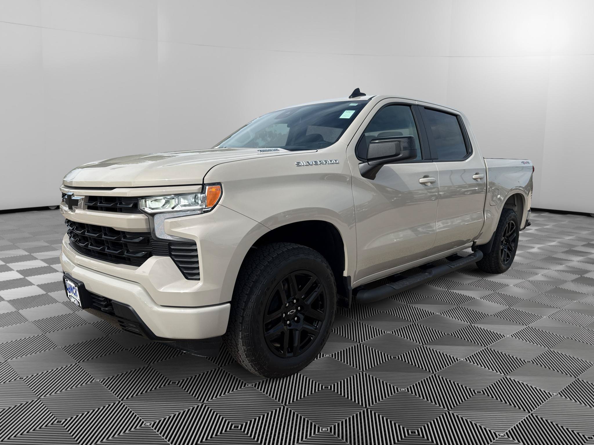 New 2026 Chevrolet Silverado 1500 RST w/ RST Select Package AWD/4WD image 1