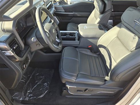 New 2026 Ford F250 Platinum image 7
