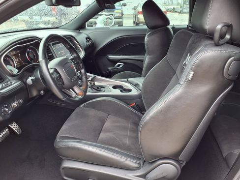 Used 2022 Dodge Challenger R/T Scat Pack w/ Plus Package RWD image 22