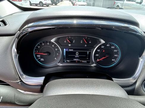 Used 2019 Chevrolet Traverse LT FWD image 23