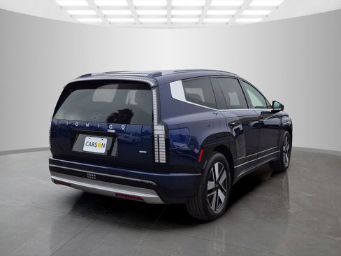 New 2026 Hyundai Ioniq 9 SEL image 5