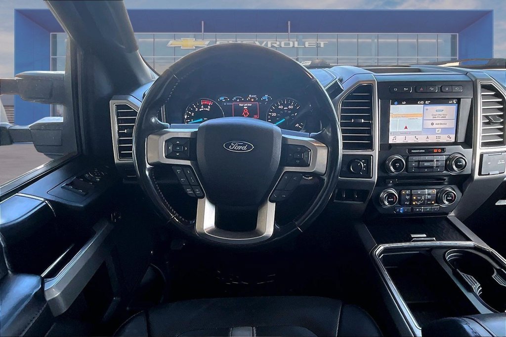 Used 2018 Ford F250 Platinum w/ Platinum Ultimate Package AWD/4WD image 2