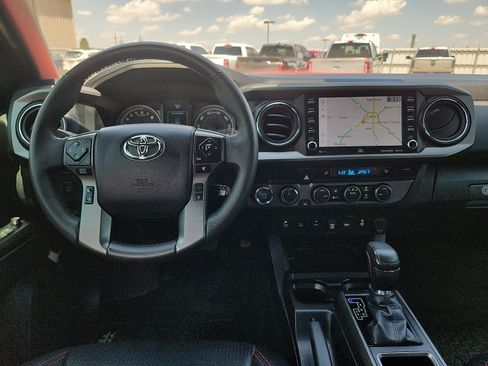 Used 2023 Toyota Tacoma TRD Pro AWD/4WD image 11