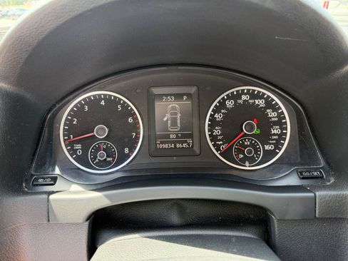 Used 2016 Volkswagen Tiguan S AWD/4WD image 11