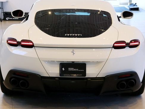Used 2021 Ferrari Roma RWD image 81