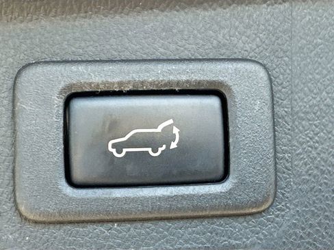 Used 2019 Subaru Outback 3.6R Limited image 35