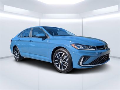 New 2025 Volkswagen Jetta SE