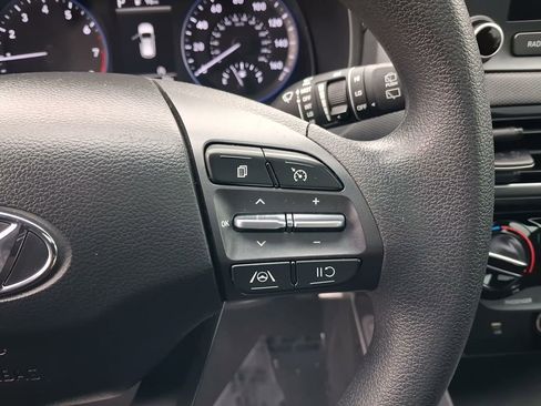 Used 2023 Hyundai Kona SEL image 18