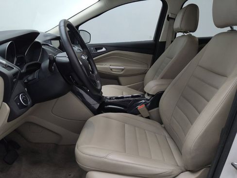 Used 2015 Ford Escape Titanium w/ Equipment Group 301A AWD/4WD image 17