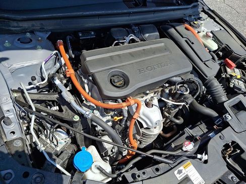 Used 2024 Honda Accord Sport image 27