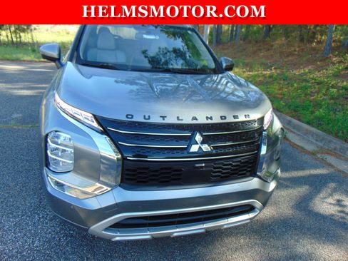 Used 2024 Mitsubishi Outlander SEL FWD image 17