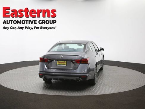 Used 2023 Nissan Altima 2.5 SV w/ SV Premium Package AWD/4WD image 39