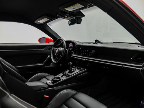 Used 2024 Porsche 911 Carrera GTS w/ Premium Package RWD image 43