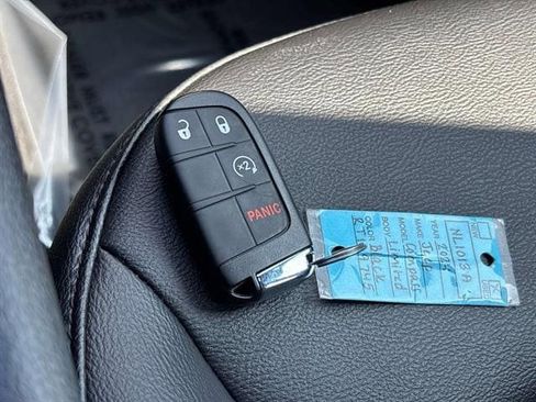 Certified 2024 Jeep Compass Limited w/ High Altitude Package image 26