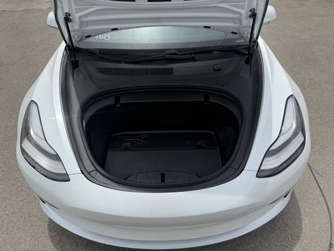 Used 2020 Tesla Model 3 Standard Range RWD image 20