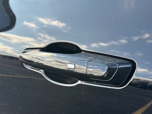 New 2027 GMC Terrain Elevation w/ Technology Package II AWD/4WD image 14