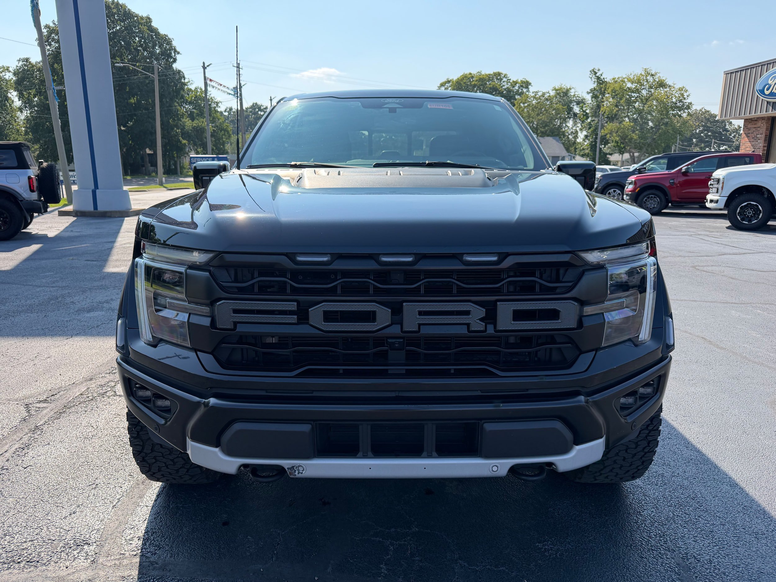 Used 2024 Ford F150 Raptor AWD/4WD image 2