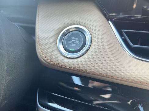 New 2026 Chevrolet Equinox ACTIV w/ Convenience Package III image 17