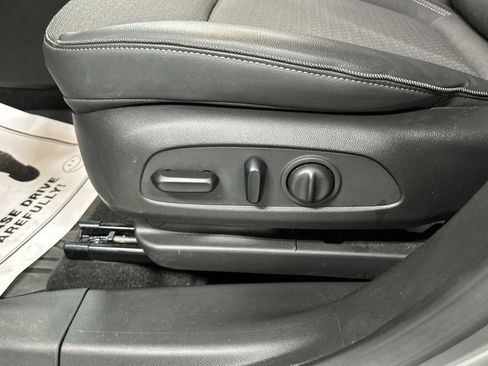 Used 2024 Buick Encore GX Preferred w/ Comfort Package AWD/4WD image 10