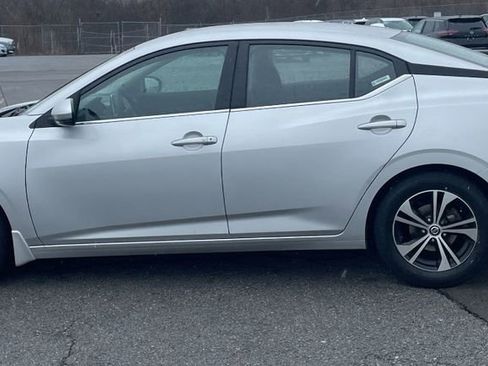 Used 2020 Nissan Sentra SV image 5