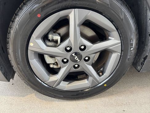 Used 2025 Kia K4 FWD image 31