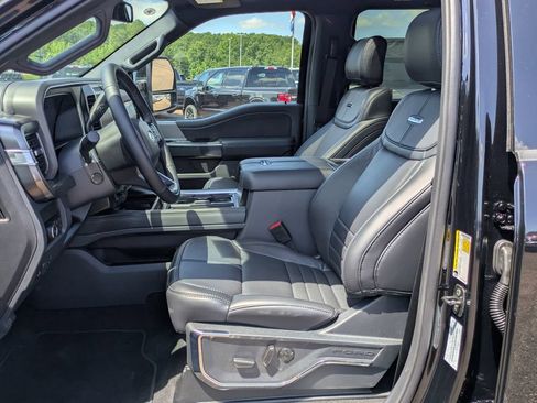 New 2026 Ford F250 Platinum AWD/4WD image 8