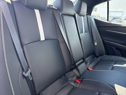 New 2026 Toyota Camry Hybrid image 14