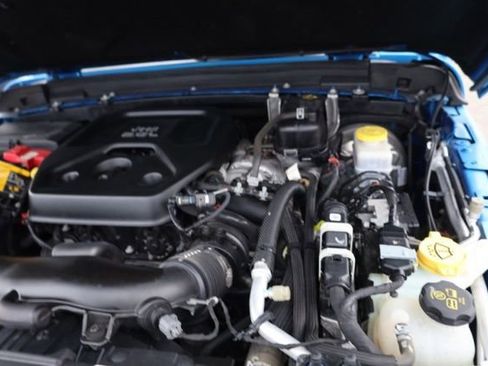 Used 2021 Jeep Wrangler Unlimited Sport image 36